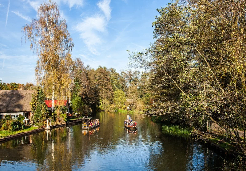 Wasserwege und Wiesen im Biosphärenreservat Spreewald